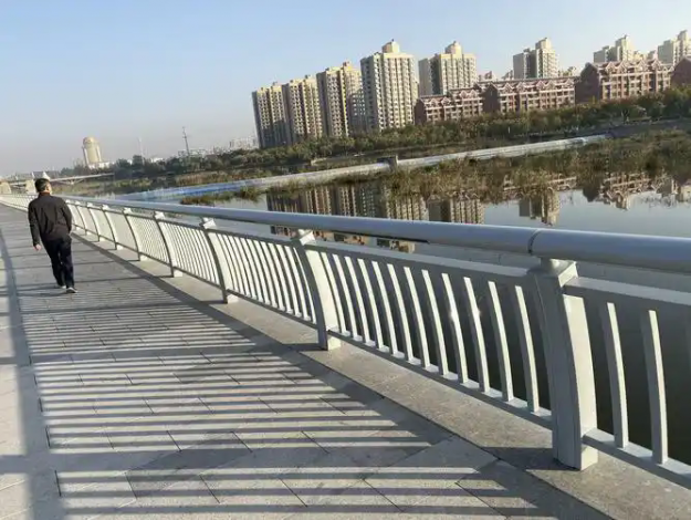 河道護(hù)欄